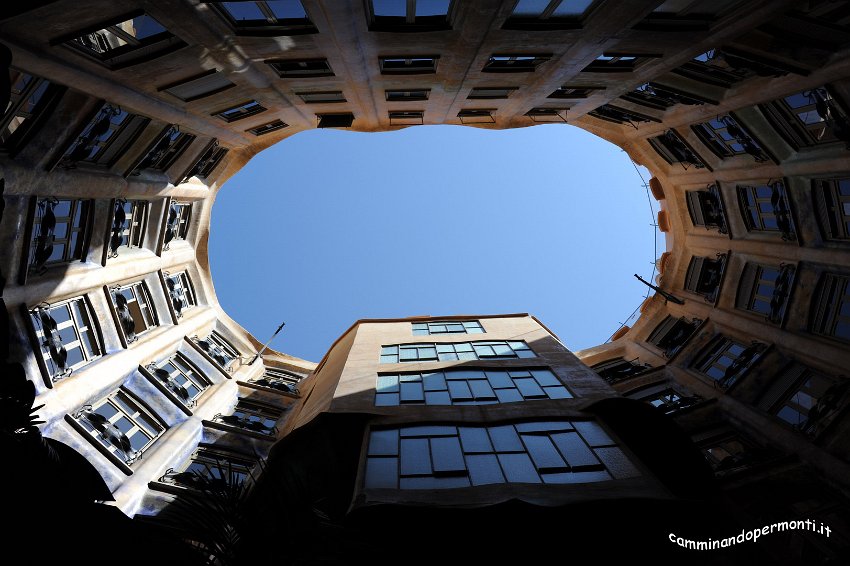 029 La Pedrera.JPG